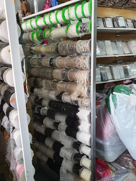 Bazar Zacaria - Bazar en Villaviciosa de Cordoba - foto 2