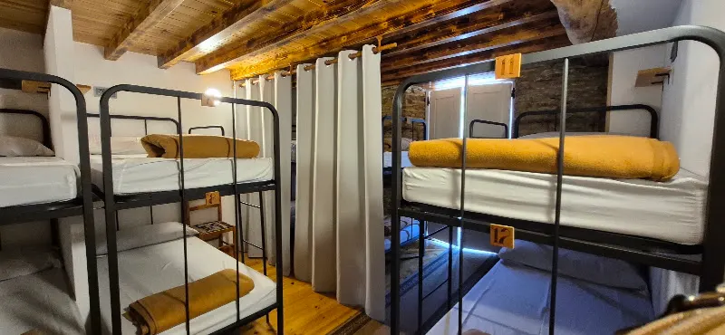 Albergue Pensión Savior - Lourenza