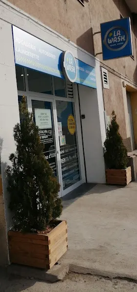 La Wash - Bugaderia Autoservei Sort - Sort
