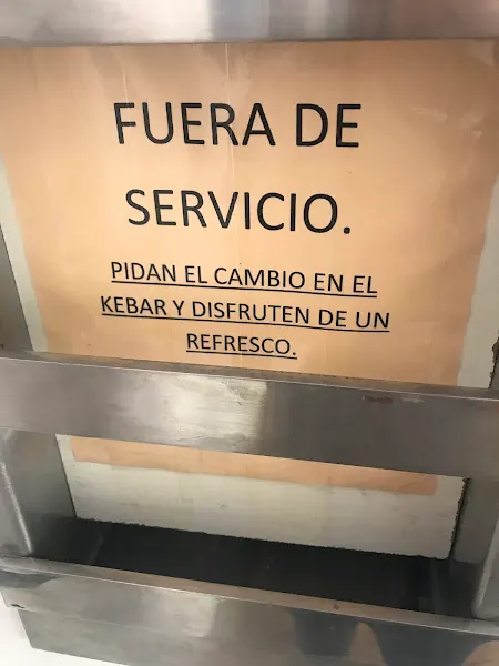 La Colada Lavanderia Autoservicio