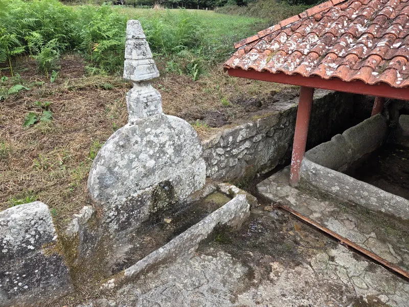Lavadero Santa Olaia - Esgos