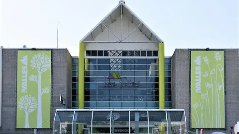 Centro Comercial Los Valles - Centro comercial en Collado Villalba - foto 2