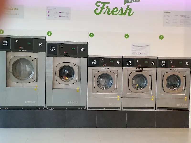 Fresh Bugaderia D' Autoservei - Lavandería de autoservicio en Martorell - foto 2