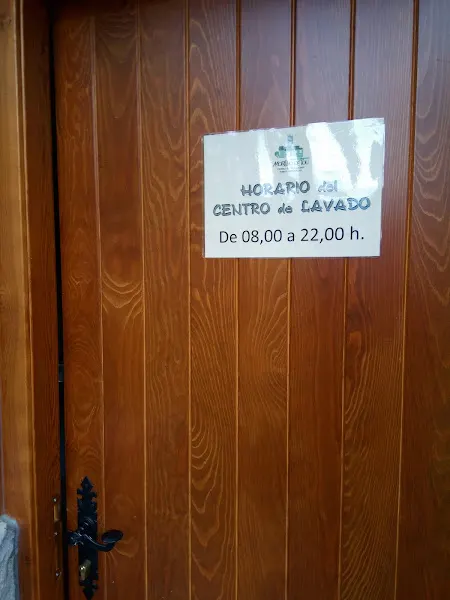 LavaTur self-service laundry - Ainsa-Sobrarbe