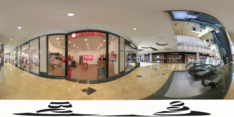 Berceo Centro Comercial - Centro comercial en Logroño - foto 2