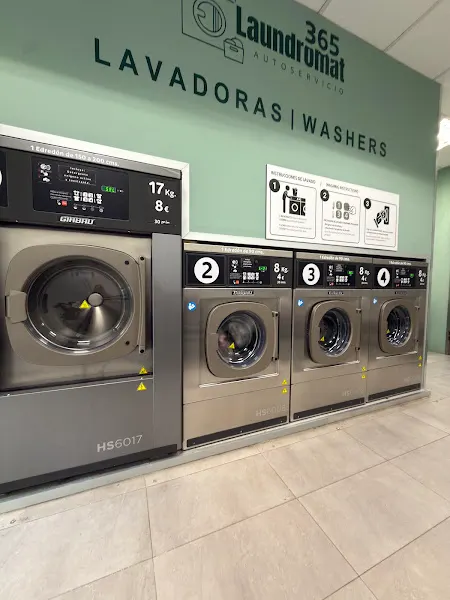 365 Laundromat - Lavandería Autoservicio