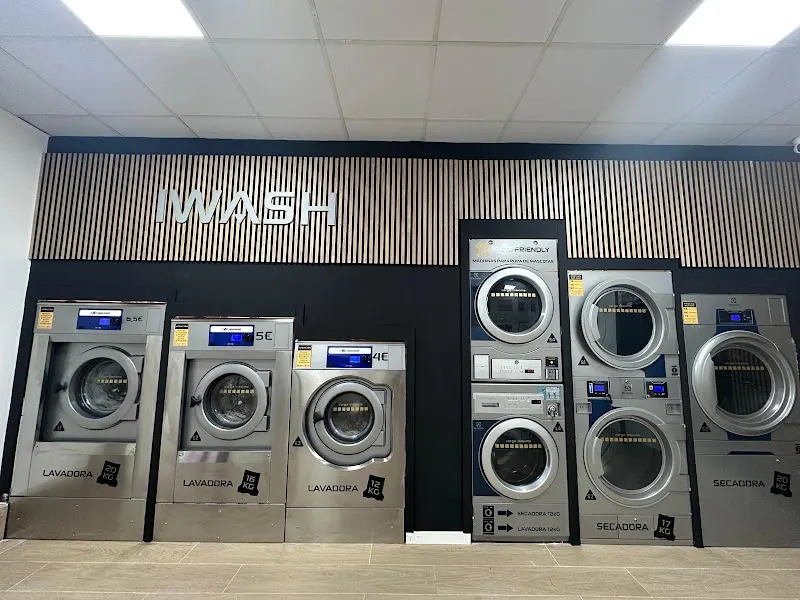 IWASH Paseo de las Delicias - Lavandería de autoservicio en Madrid - foto 2