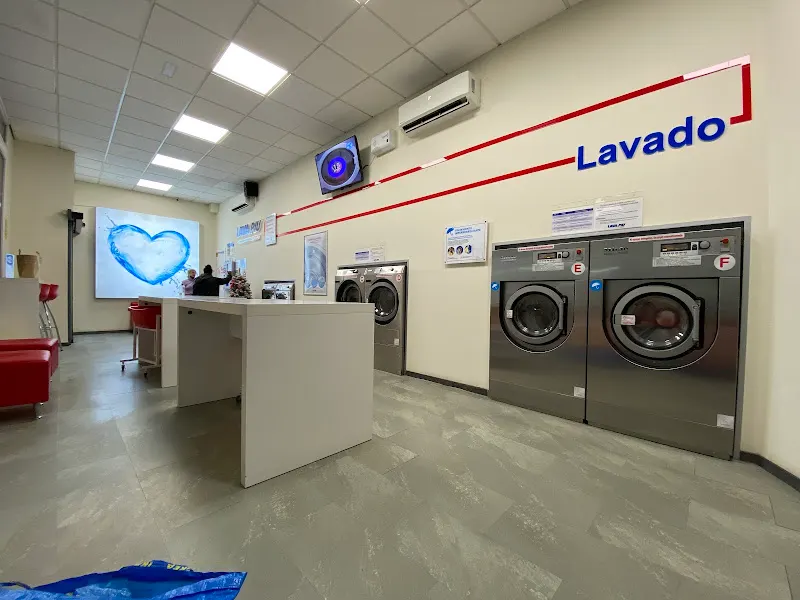 Lavandería autoservicio Miele-Lavapiu
