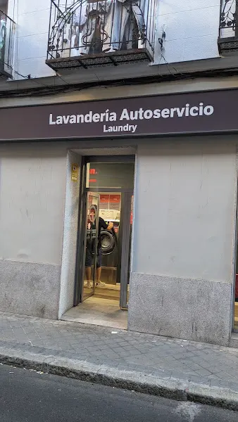 Lavandería autoservicio | Laundry delivery service