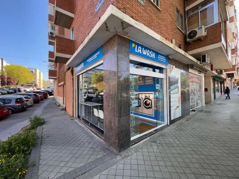 La Wash - Lavandería de autoservicio en Madrid - foto 2