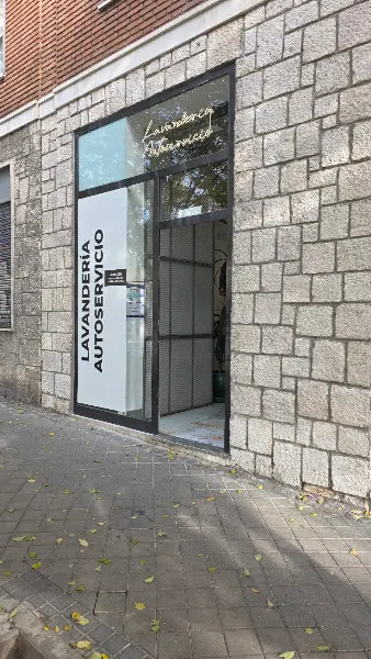 Lavender auto servicio 2 - Lavandería en Madrid - foto 2