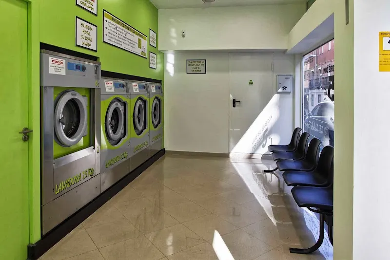 Lavandería Autoservicio Colada Expres Prosperidad