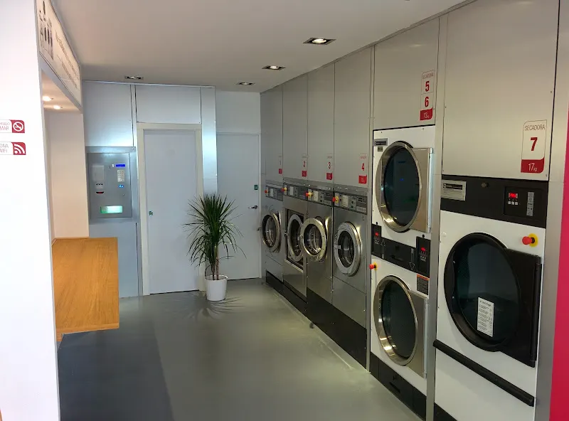 Maytag Lavandería Autoservicio