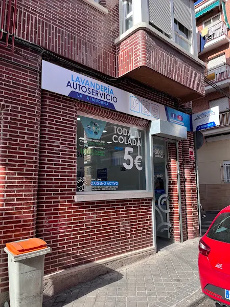 Lavanderia Autoservicio La Almudena