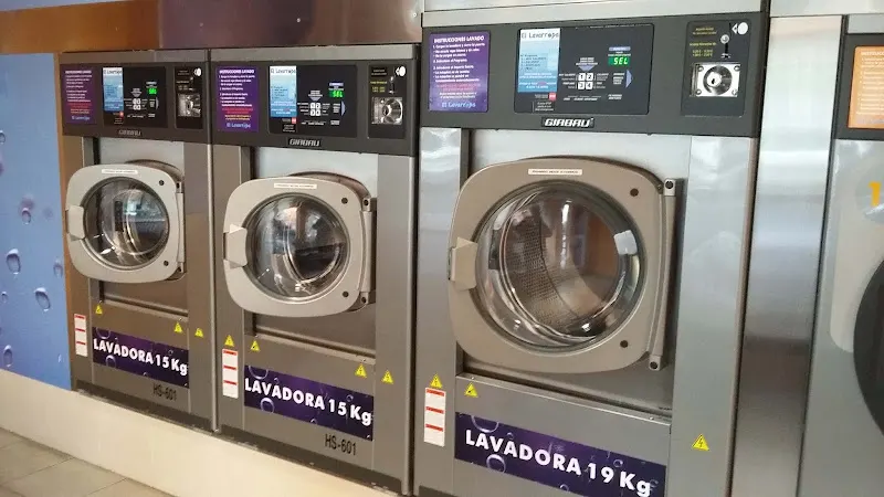 El Lavarropa - Lavandería Autoservicio - Lavandería de autoservicio en Madrid - foto 2