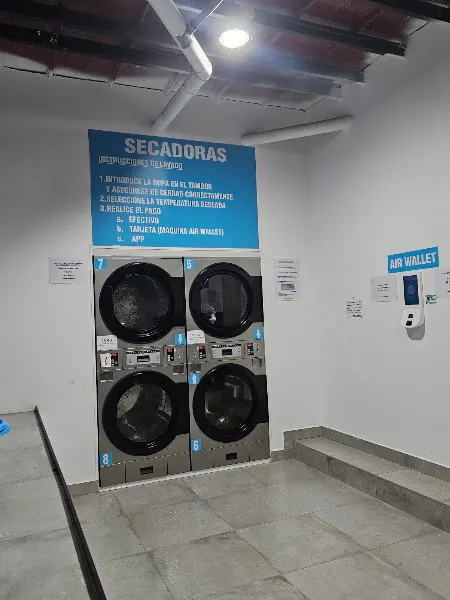 Lavandería Autoservicio MTL6