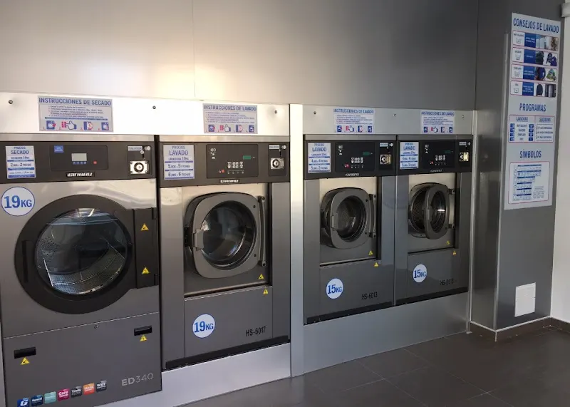 Lavanderías Fresh Washing Company - Lavandería de autoservicio en Coslada - foto 2