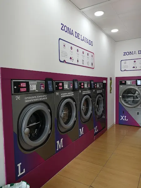 Lavanda Laundry Rosas Madrid - Lavandería Autoservicio en Madrid