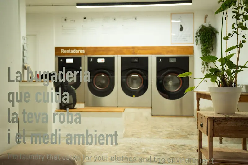 Lakely Bugaderia Laundry