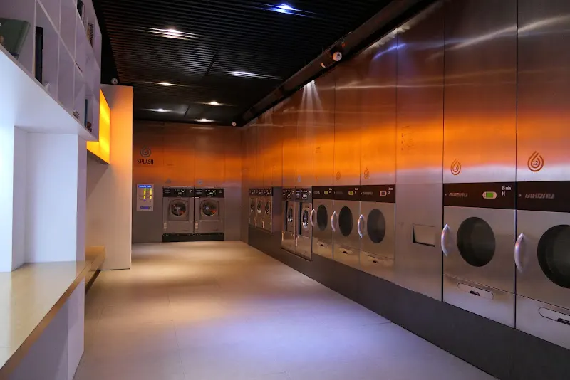 Splash Laundry Bugaderia d'Autoservei