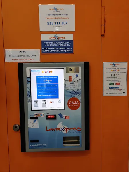 Lavandería Autoservicio LavaXpres