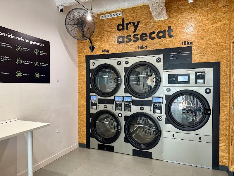 Be Laundry Gracia - lavandería autoservicio - Barcelona