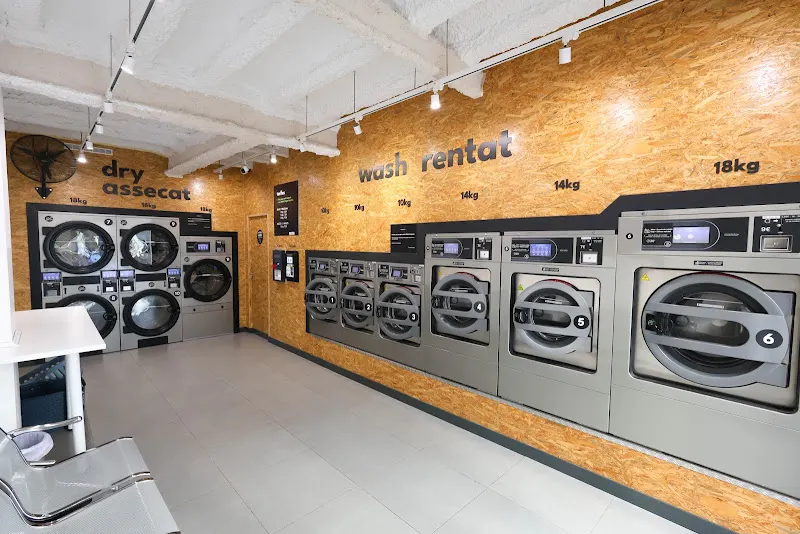 Be Laundry Gracia - lavandería autoservicio - Lavandería de autoservicio en Barcelona - foto 2