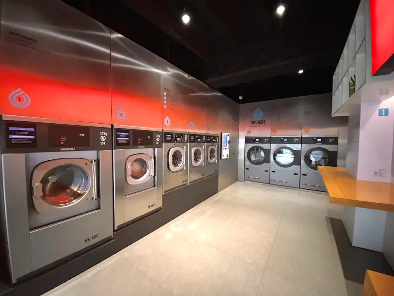 Splash Laundry - Lavandería de autoservicio en Barcelona - foto 2