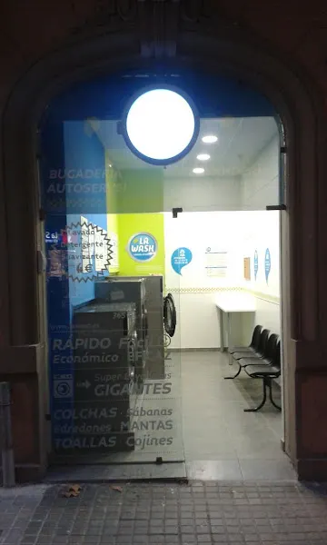 La Wash - Lavandería de autoservicio en Barcelona - foto 2