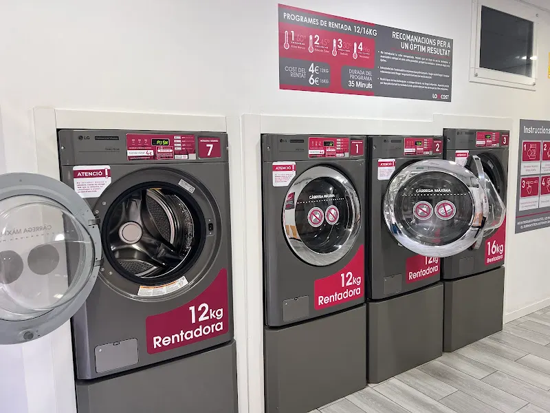 Lavanderia Autoservicio Low Cost Sants