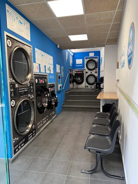 La Wash - Lavandería de autoservicio en Barcelona - foto 2