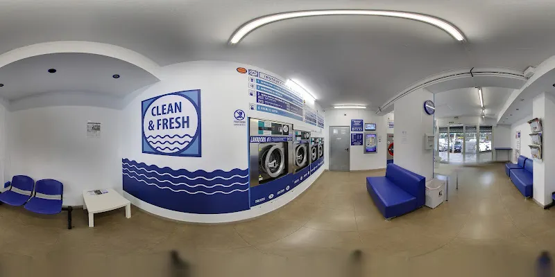 Clean and Fresh Lavandería. Lavandería autoservicio.