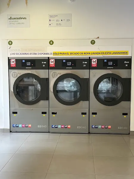 Fresh Laundry Nou Barris - Lavandería de autoservicio en Barcelona - foto 2
