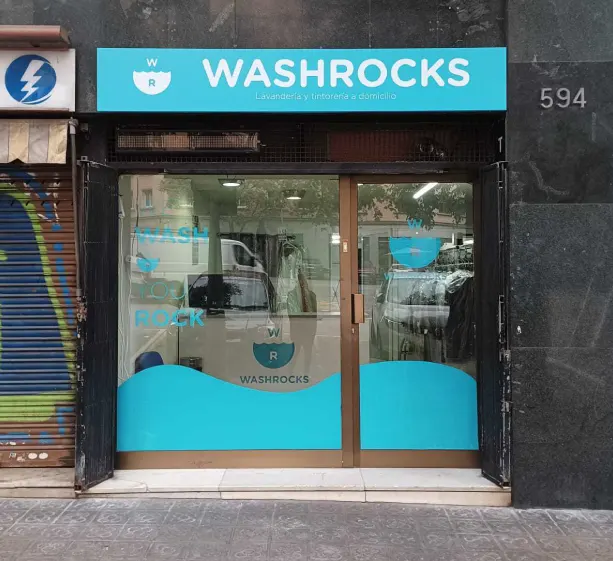 Tintorería WASHROCKS Sagrada Família - Tu Lavandería cerca de ti en Barcelona - Tintorería en Barcelona - foto 2