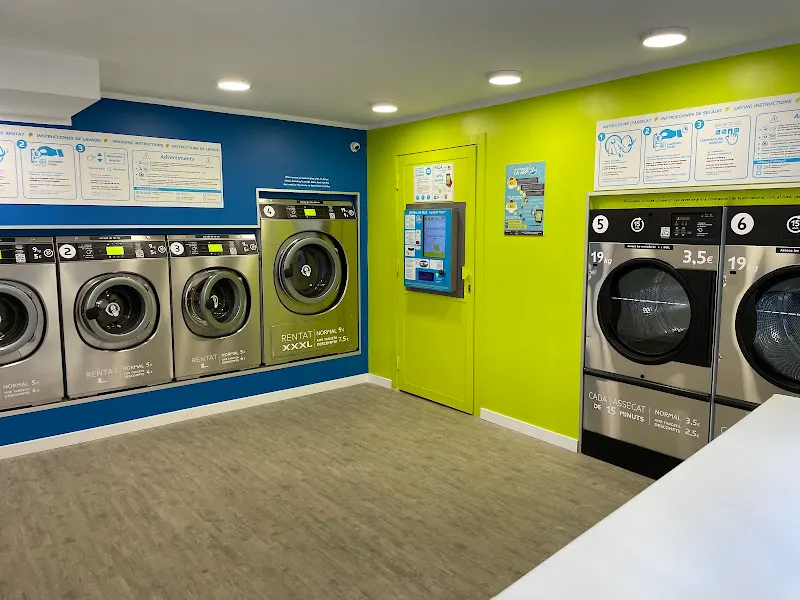 La Wash - Lavandería de autoservicio en Barcelona - foto 2