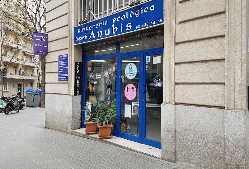 Tintorería Ecológica Anubis - Barcelona