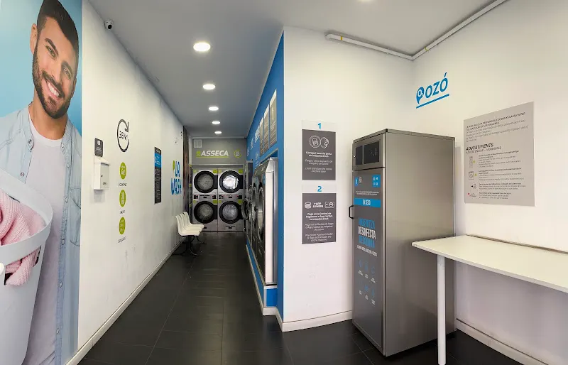 La Wash - Lavandería de autoservicio en Barcelona - foto 2