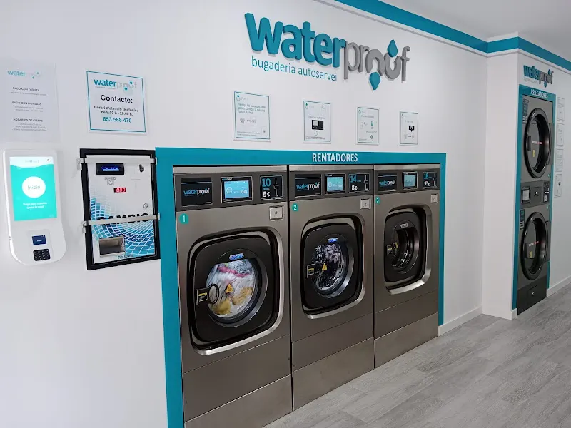 Waterproof Bugaderia - Lavandería de autoservicio en Barcelona - foto 2