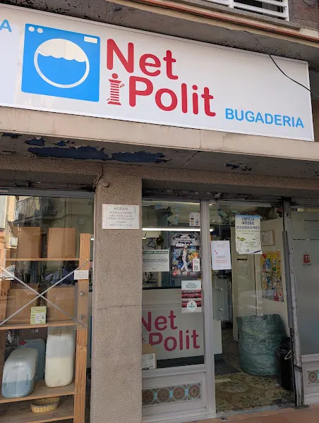 Tintoreria Net i Polit Bugaderia - Servicio de lavandería en Barcelona - foto 2