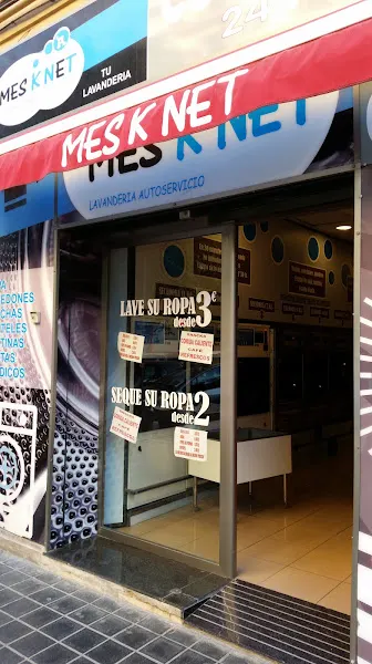 Bugaderia Més K Net València - Lavandería de autoservicio en València - foto 2
