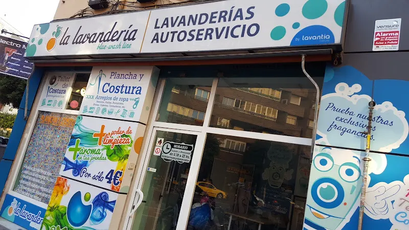 La lavandería blue-wash line - Lavandería de autoservicio en València - foto 2