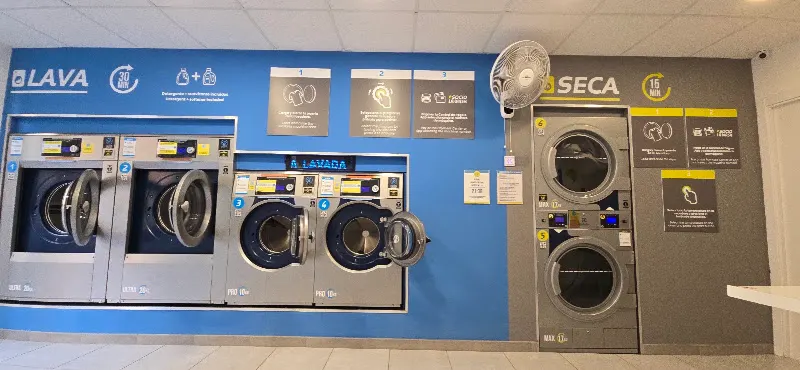 Lavandería La Wash