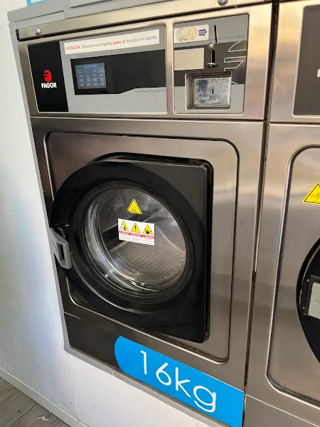 LAVANDERIA OPEN WASH BENIMACLET