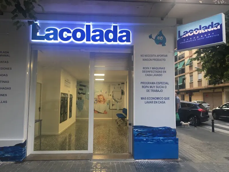 Lacolada | Lavanderia - Lavandería de autoservicio en València - foto 2