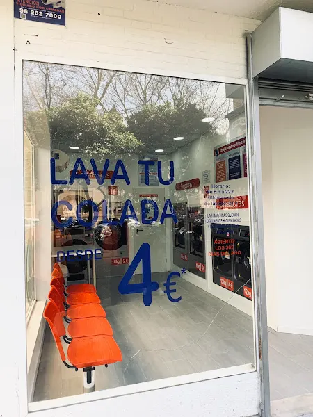 Lavandería Autoservicio Lavatutto Nervión
