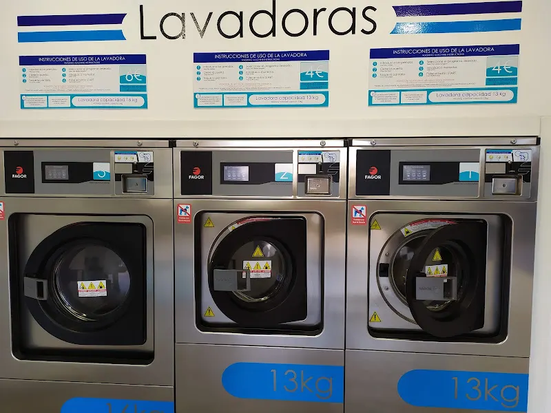 Lavandería Autoservicio Open Wash Sevilla Este - Lavandería de autoservicio en Sevilla - foto 2