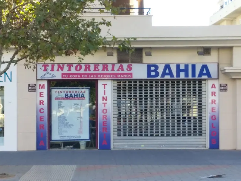 Tintorerías Bahía - Tintorería en Málaga - foto 2