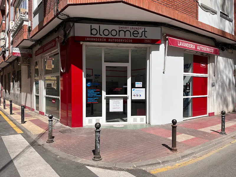 Bloomest Murcia Vistalegre - Lavandería de autoservicio en Murcia - foto 2