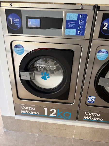 Lavandería Autoservicio Open Wash Estrella - Lavandería de autoservicio en Murcia - foto 2