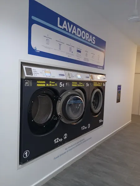 LAVANDERÍA LA COLADA ESPINARDO - Lavandería de autoservicio en Murcia - foto 2